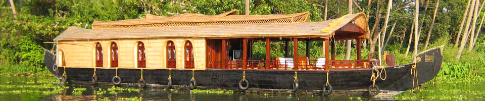 Houseboat - Nellola Tourism Group