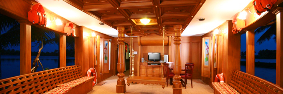 Luxury Houseboats - Nellola Tourism Group